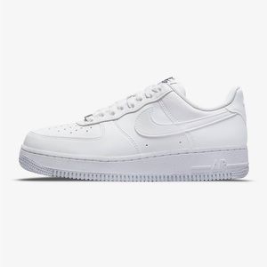 Nike Air Force 1 - size 9.5